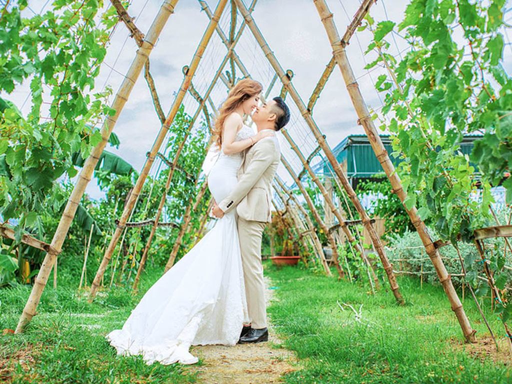 Hoa Mai Wedding Studio – Địa chỉ chụp ảnh cưới giá tốt