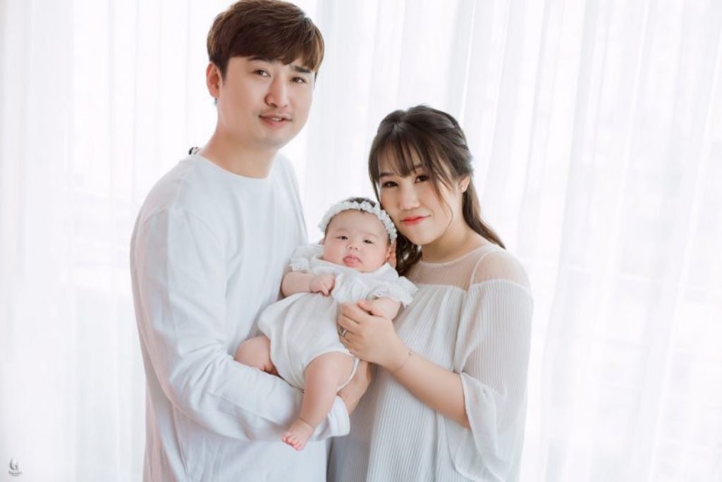 Để chuẩn bị cho bộ ảnh chụp ảnh kỷ niệm cưới tại Đà Nẵng, bạn hãy tham khảo top 10 ý tưởng chụp ảnh kỷ niệm lãng mạn nhất