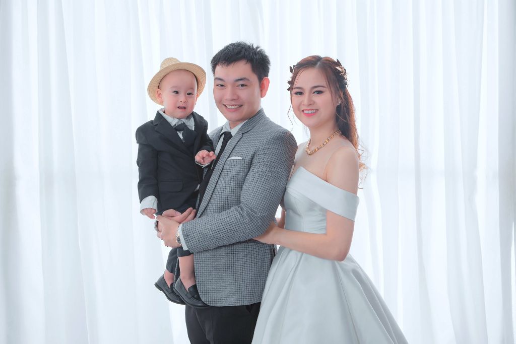 Chuyên chụp ảnh kỷ niệm cưới tại Đà Nẵng 