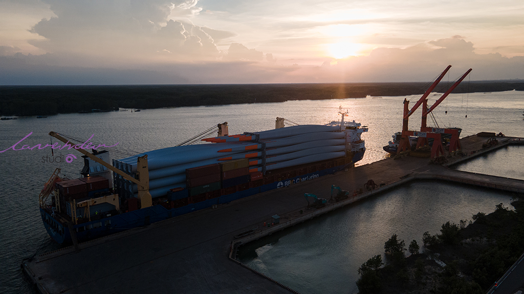 Quay chụp ảnh flycam chuyên nghiệp ở Đà nẵng Quay chụp ảnh flycam chuyên nghiệp ở Đà nẵng