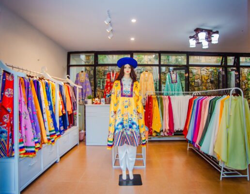 Giá thuê áo dài chụp ảnh ở Đà Nẵng bao nhiêu tiền