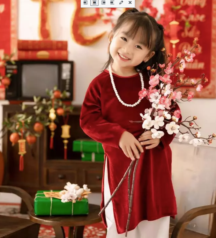 Tạo dáng chụp ảnh nghệ thuật tết cho bé gái 