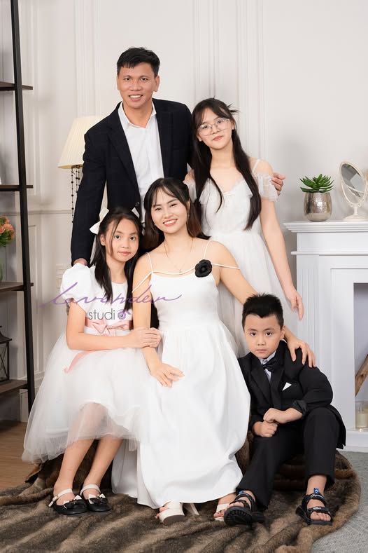 Studio chụp ảnh gia đình Tết tại Đà Nẵng ấn tượng Xuân 2025 không thể bỏ qua
