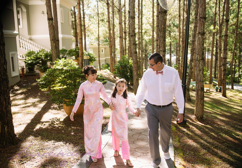 10 Bí quyết chụp ảnh gia đình tại nhà cực đơn giản