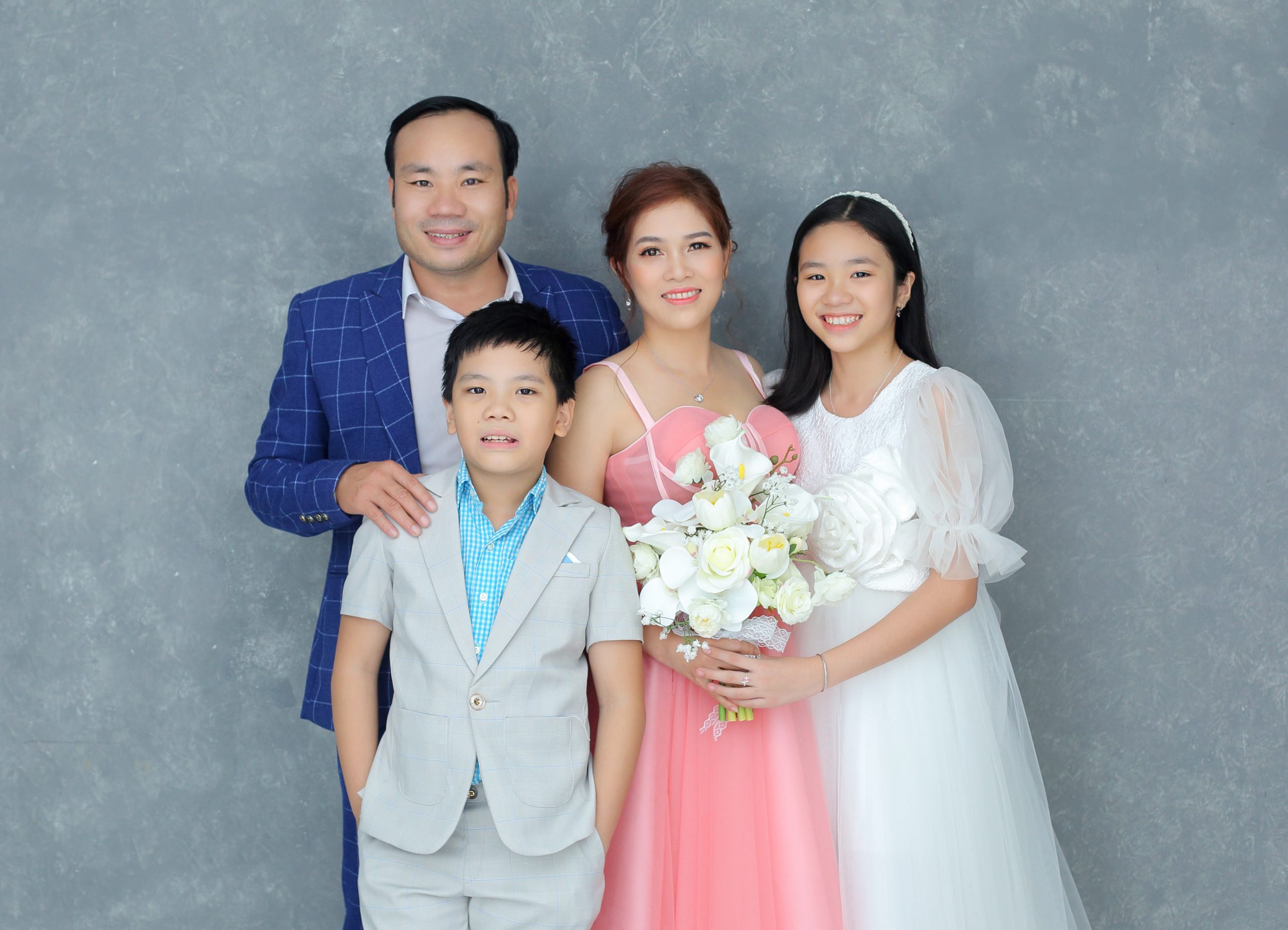 Top 10 dịch vụ chụp ảnh gia đình tại Đà Lạt siêu ấn tượng năm 2025-2026 Top 10 dịch vụ chụp ảnh gia đình tại Đà Lạt siêu ấn tượng năm 2025-2026