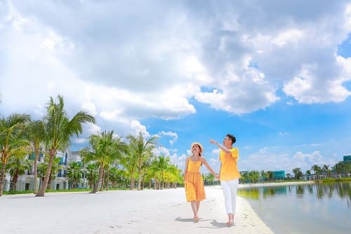 Mẹo tạo dáng chụp hình ở lăng Cô - Huế đẹp không phải ai cũng biết Mẹo tạo dáng chụp hình ở lăng Cô - Huế đẹp không phải ai cũng biết