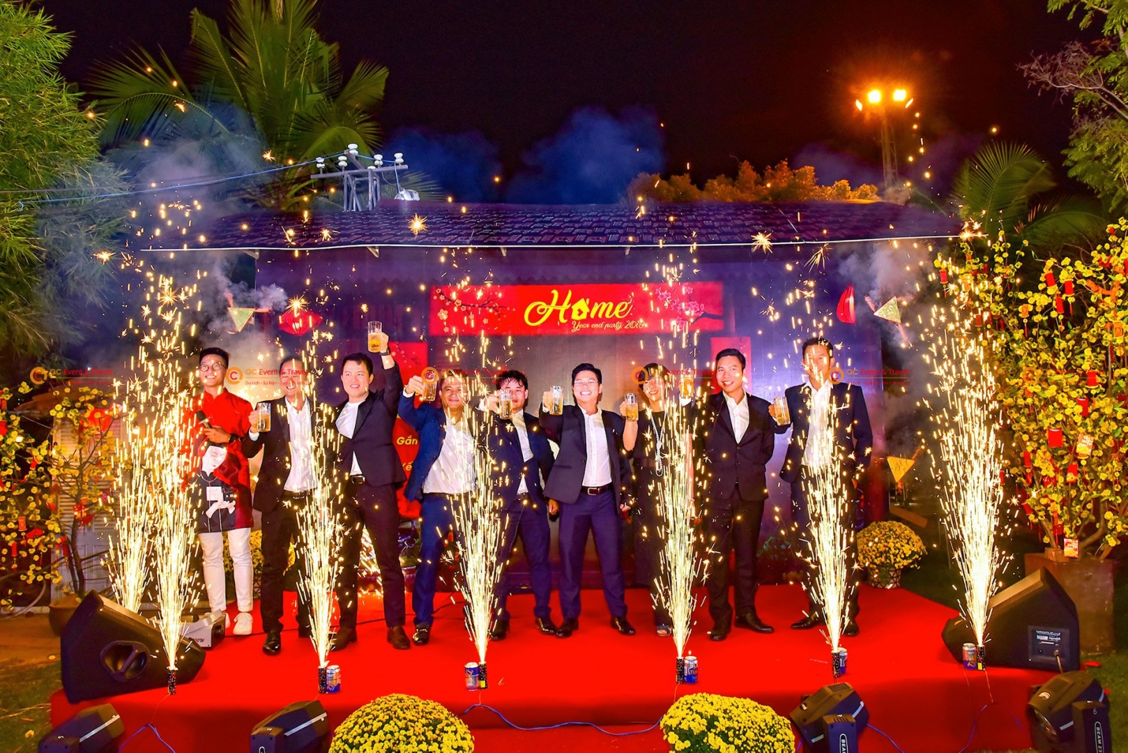 Top phong cách chụp ảnh Year End Party được doanh nghiệp ưa chuộng nhất hiện nay