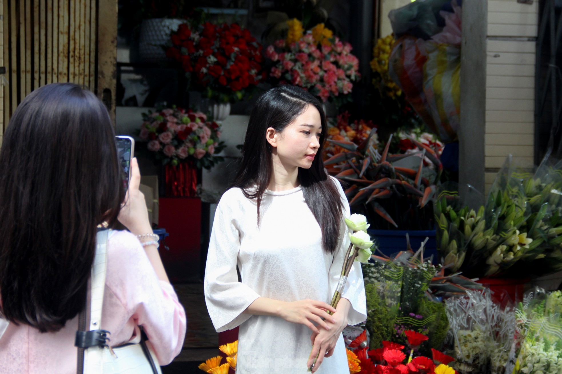 Chụp Ảnh Tết 2026 Chi Phí Thấp Tại Đà Nẵng – Phong Cách Hiện Đại