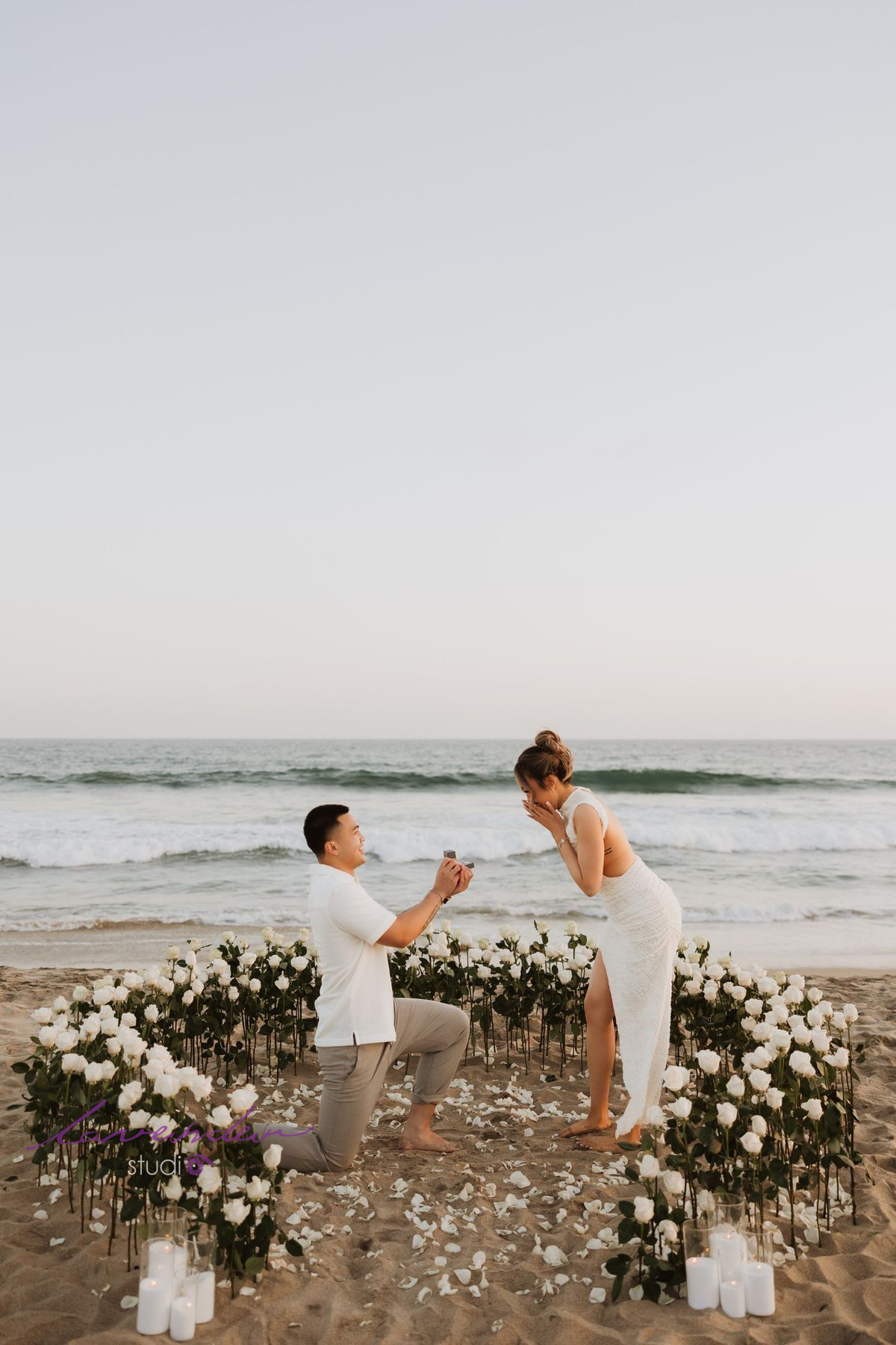 Kinh nghiệm trang trí cầu hôn ở biển đẹp và ấn tượng 2026 Kinh nghiệm trang trí cầu hôn ở biển đẹp và ấn tượng 2026