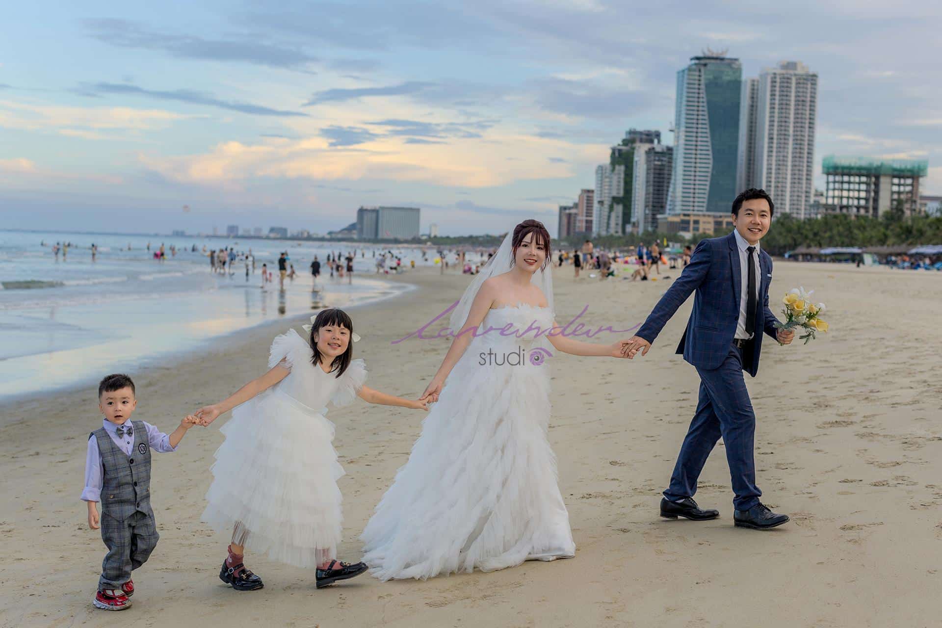 Ý tưởng chụp ảnh kỷ niệm ngày cưới 2026 độc đáo Ý tưởng chụp ảnh kỷ niệm ngày cưới 2026 độc đáo