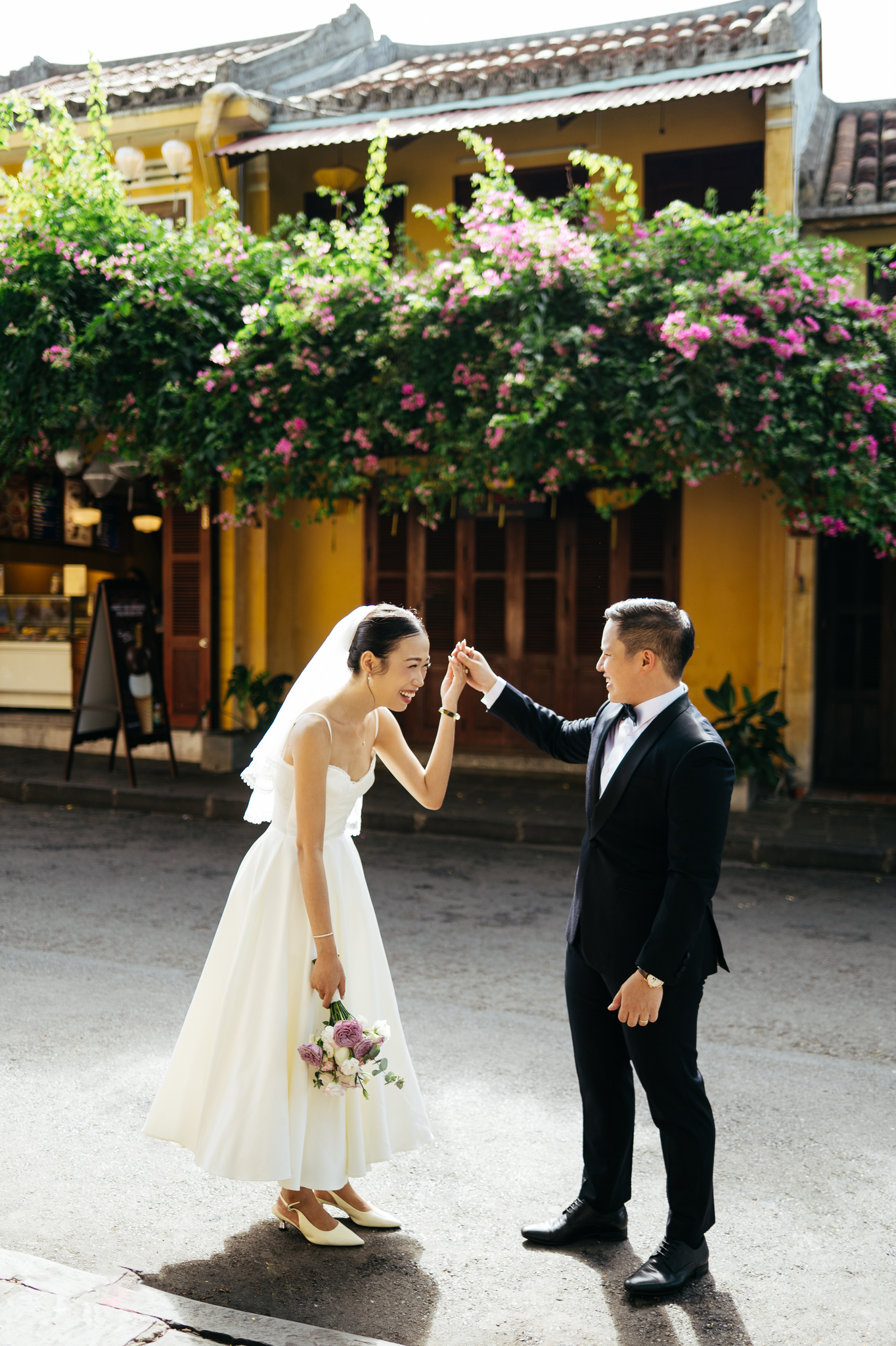 Kinh nghiệm chọn studio chụp hình cưới tại Hội An rẻ, đẹp, uy tín