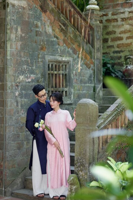 Chụp ảnh couple áo dài 2026 – Dịu dàng và sang trọng Chụp ảnh couple áo dài 2026 – Dịu dàng và sang trọng